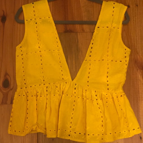 Cute Yellow Ruffle Top - Picture 2 of 3